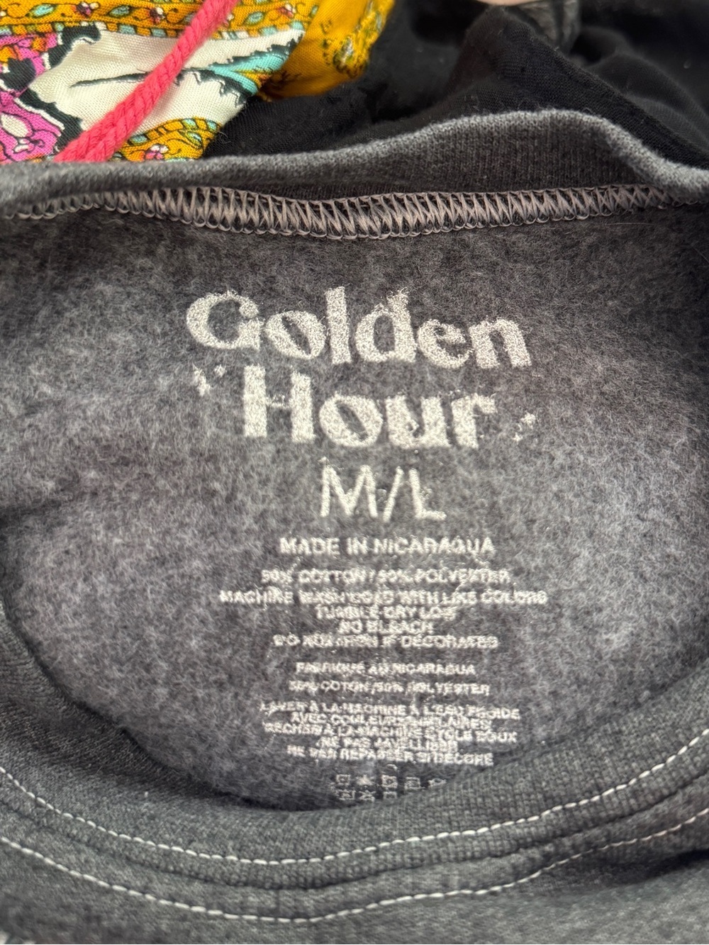 Golden Hour Charcoal Grey Howdy Cowboy Sweatshirt Crewneck M/L - Picture 4 of 4